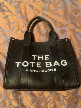 Marc Jacobs Black Leather 'The Tote Bag' Tote